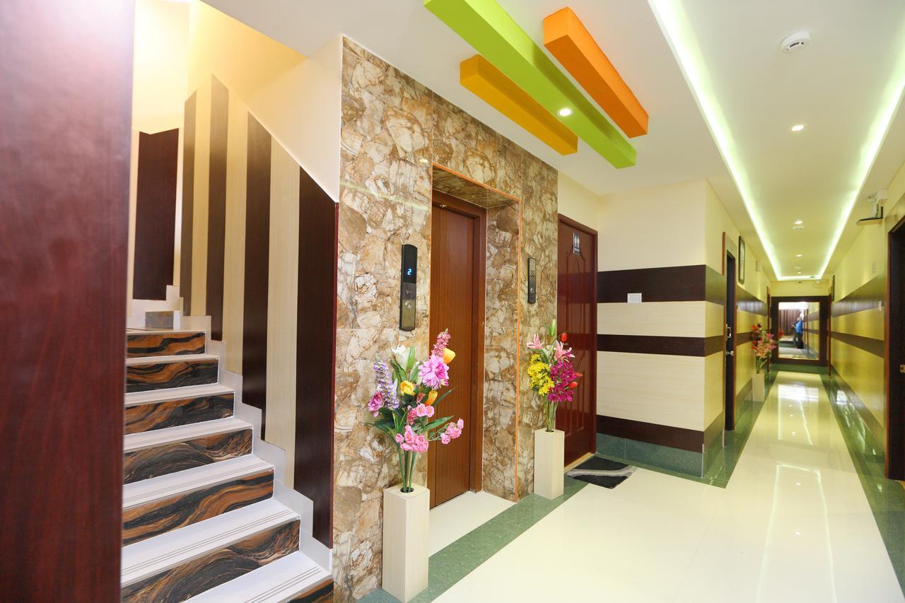 Royal Grand Bed & Breakfast Tambaram Ngoại thất bức ảnh
