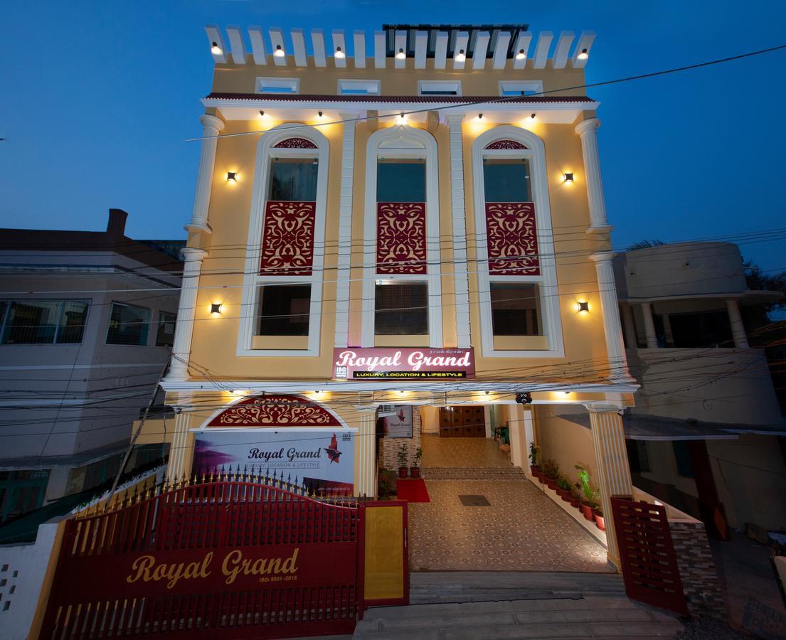 Royal Grand Bed & Breakfast Tambaram Ngoại thất bức ảnh